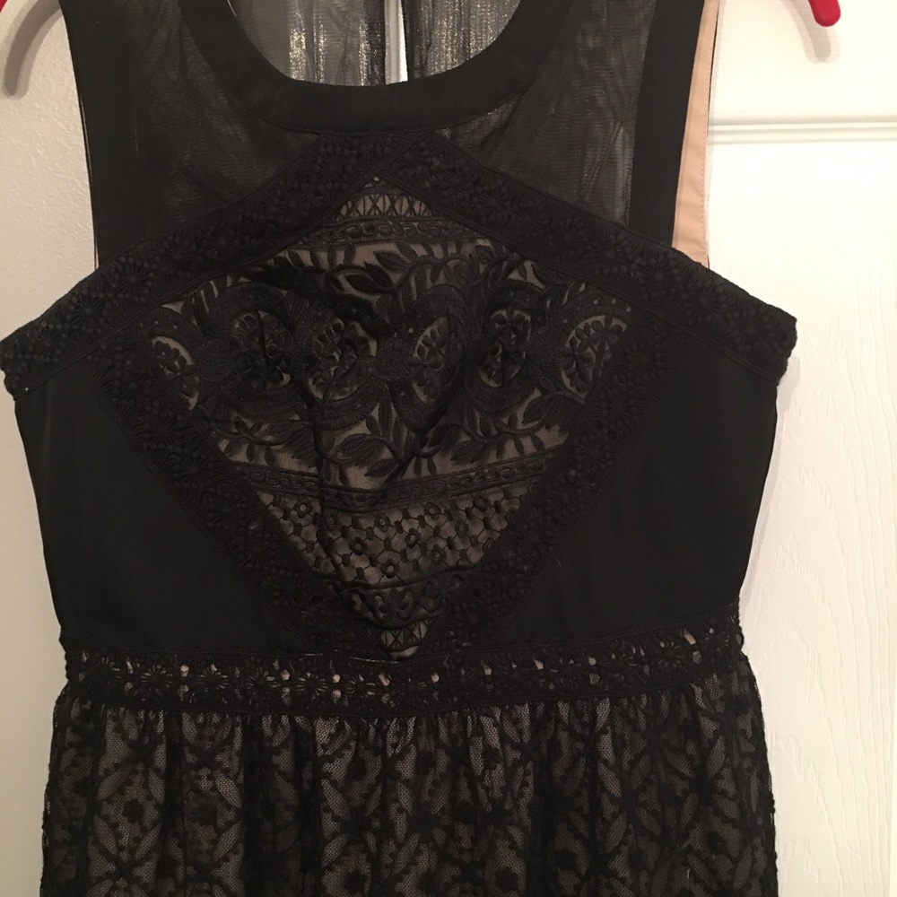 Skies are Blue dressy peplum top